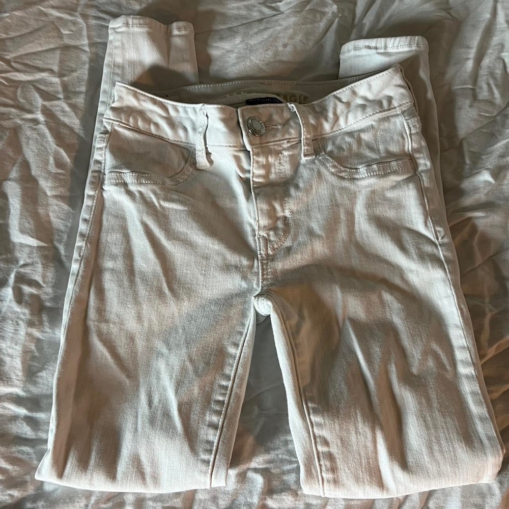 white skinny jeans